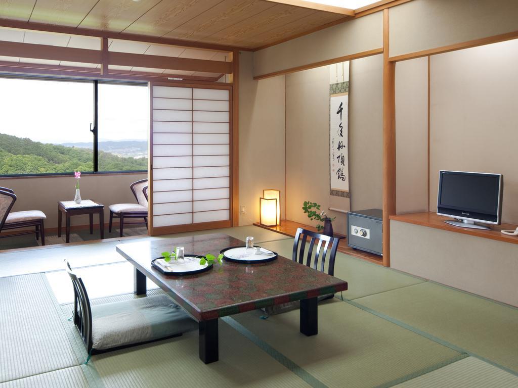 Shigisan Ryotei Ryokan Miyoshi Sango Exterior foto